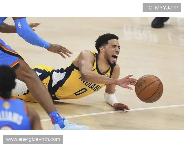 足球球星赛场爆粗事件引发热议 专家分析背后原因及影响 足球球星赛场爆粗事件引发热议 专家分析背后原因及影响