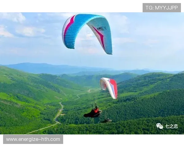 足球雨伞球星背后的传奇故事与不为人知的精彩瞬间 足球雨伞球星背后的传奇故事与不为人知的精彩瞬间