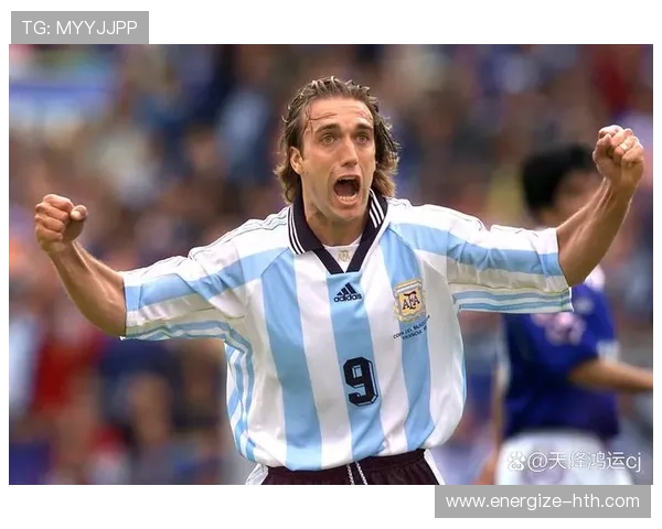 足球百大球星第九位传奇人物揭晓 他如何影响了世界足坛的历史与未来